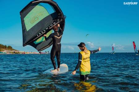 Wingfoil z EASY SURF