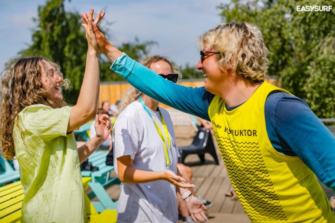 obozy windsurfingu i kitesurfingu dla dzieci i młodzieży