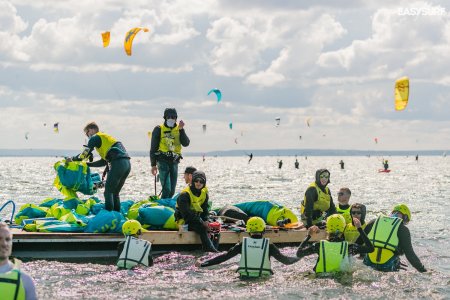 Instruktor kitesurfingu